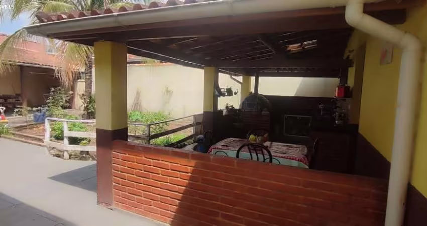 Casa para Venda em Praia Grande, Solemar, 3 dormitórios, 2 suítes, 3 banheiros, 4 vagas