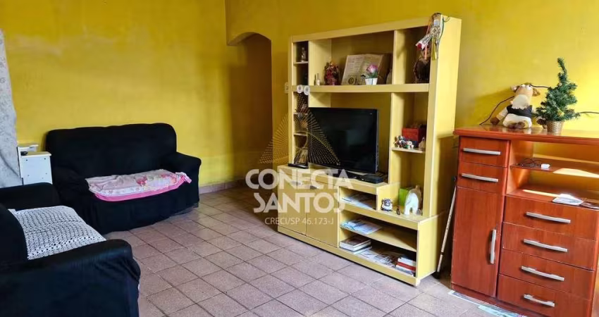 Casa 2 quartos São Vicente - R$ 334 mil