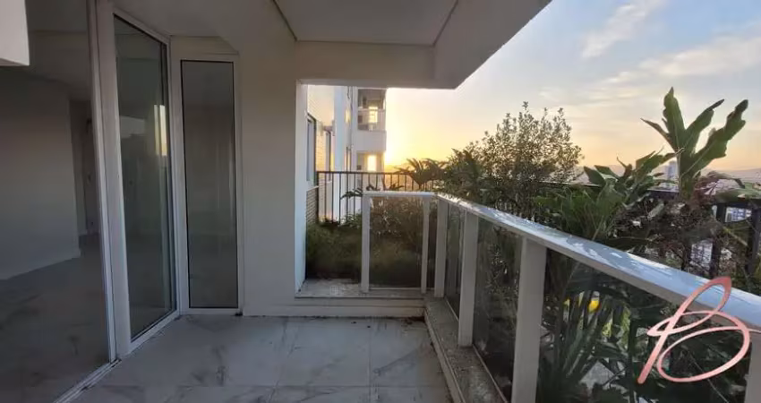 Apartamento com 3 quartos à venda no Ressacada, Itajaí 