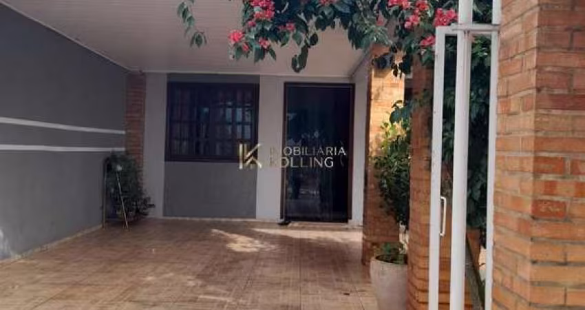 CASA À VENDA COM 2 SUÍTE E CLOSET NA VILA PIONEIRO, TOLEDO - PR