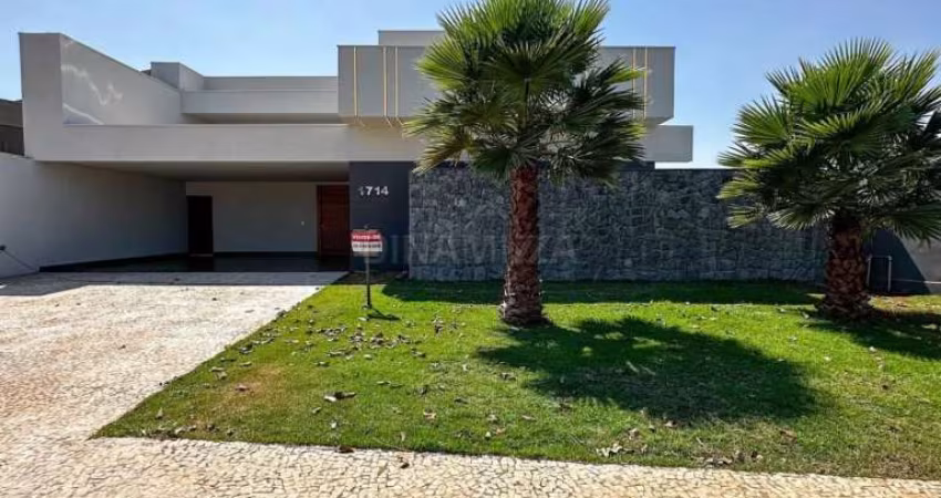 Casa nova a venda no condomínio Mário Franco
