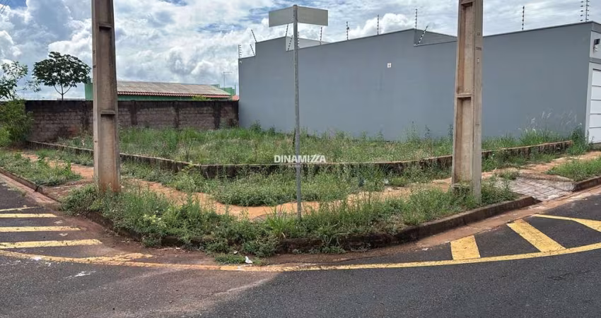 Excelente Oportunidade  Terreno de Esquina Totalmente Plano com 261 m² à Venda!