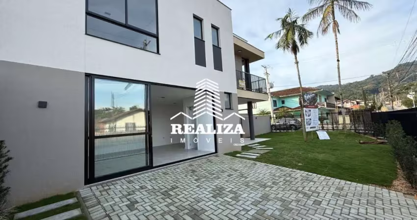 Casa com 2 quartos à venda no Bom Retiro, Joinville 