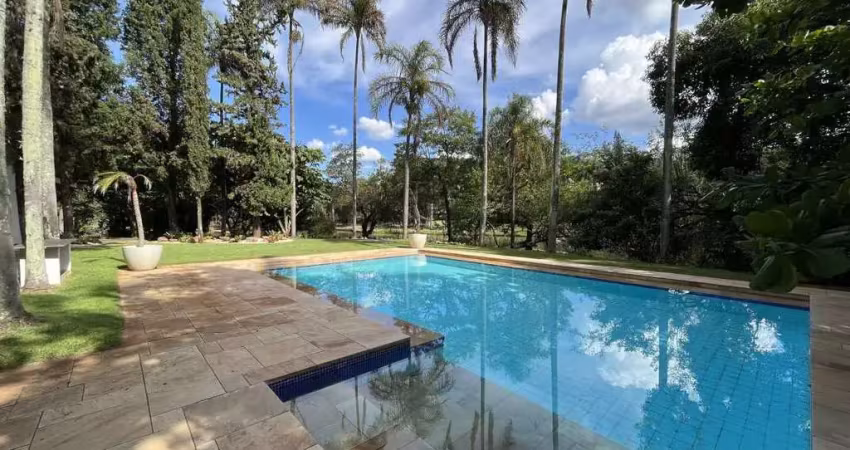 Casa em condomínio para alugar no gramado com terreno incrível vista para o lago