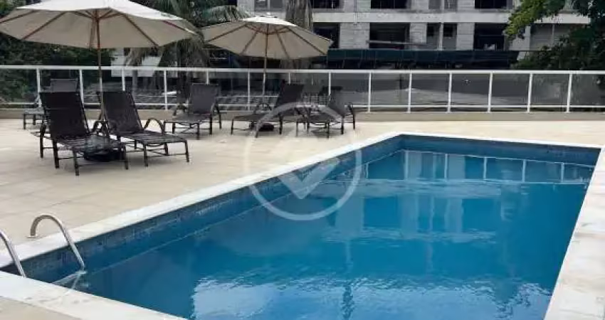 Apartamento mobiliado e decorado a venda a 500 metros do mar. codigo: 129483