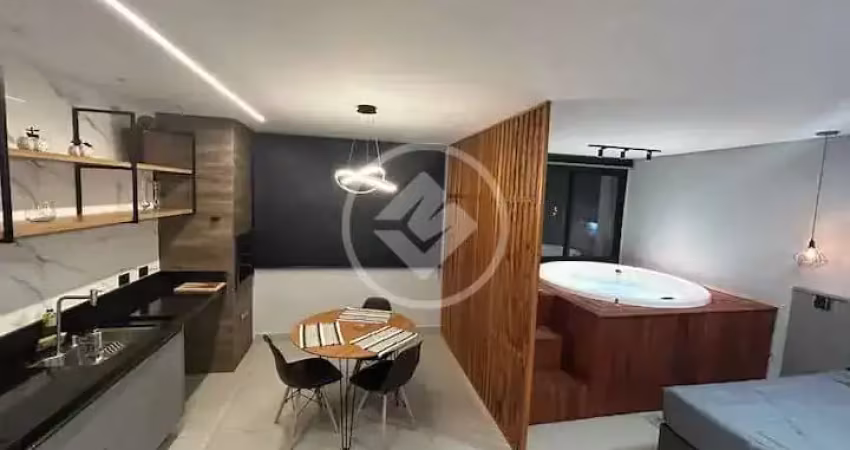 Studio mobiliado com jacuzzi na região central de ubatuba. codigo: 141729