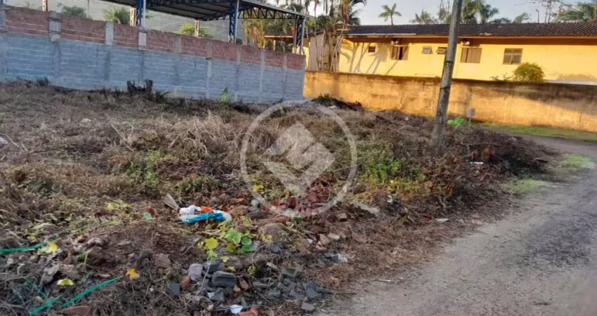 Oportunidade a 250 metros da orla da praia do lázaro codigo: 143676