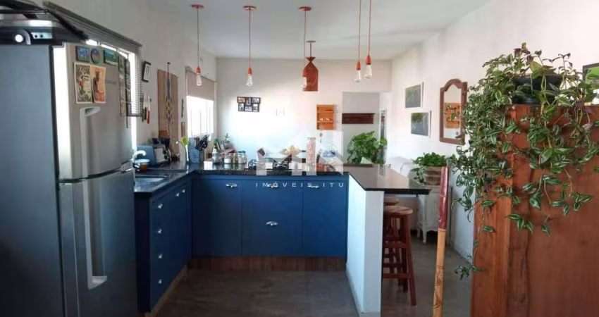 Casa à venda, 1 quarto, 1 vaga, Jardim Três Marias - Salto/SP