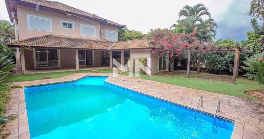 Casa para aluguel, 4 quartos, 2 suítes, 4 vagas, Condomínio Campos de Santo Antônio - Itu/SP