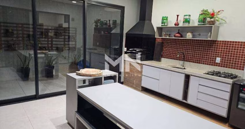 Casa à venda no Condomínio Lagos D'Icaraí em Salto/SP.