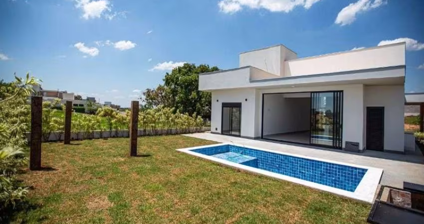 Casa térrea à venda no Condomínio Villas do Golfe em Itu/SP.
