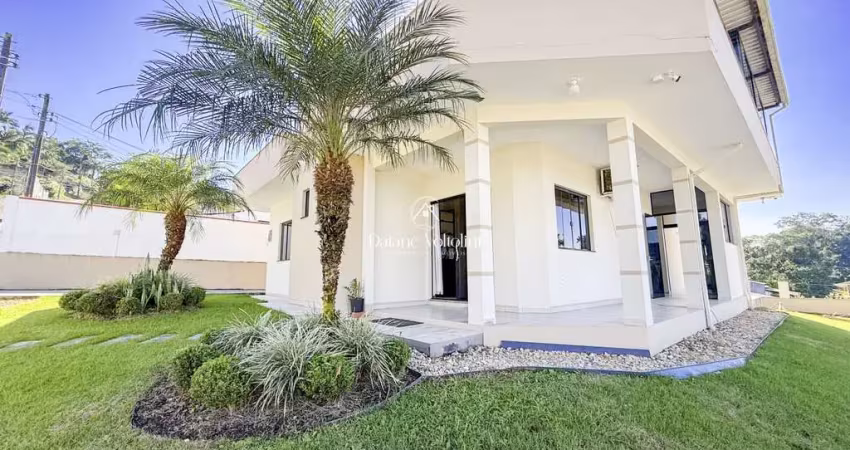 Casa para Venda em Blumenau, Salto do Norte, 3 dormitórios, 1 suíte, 4 banheiros, 4 vagas