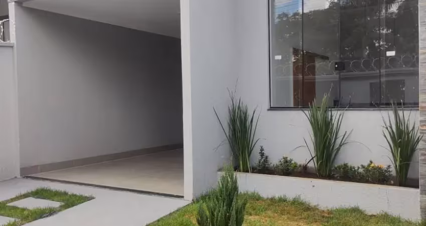 vendo casa com 3 quartos uma suíte no setor bairro Cardoso aparecida de Goiânia   de