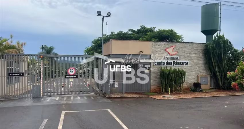 vendo linda casa no jardim petrópolis com 3 quartos uma suite condomínio canto dos pássaros