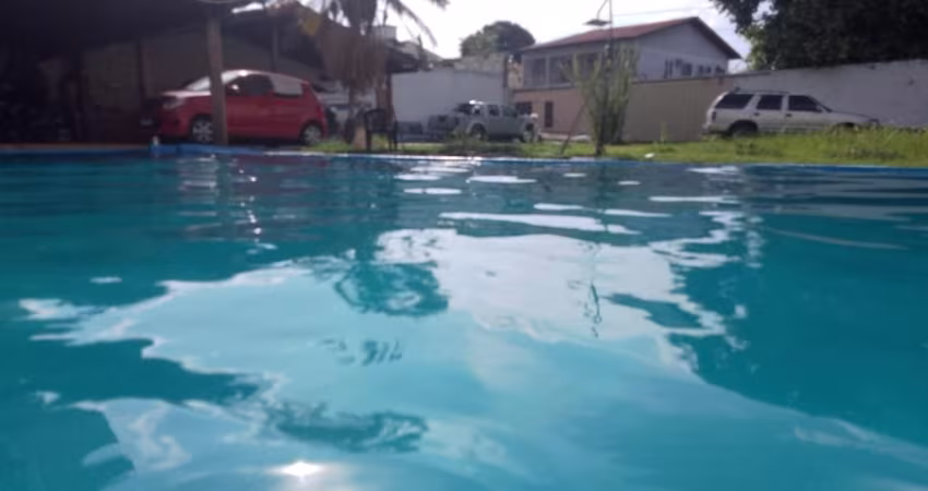 vendo casa de 3 quartos com lote de 670 metros no bairro feliz