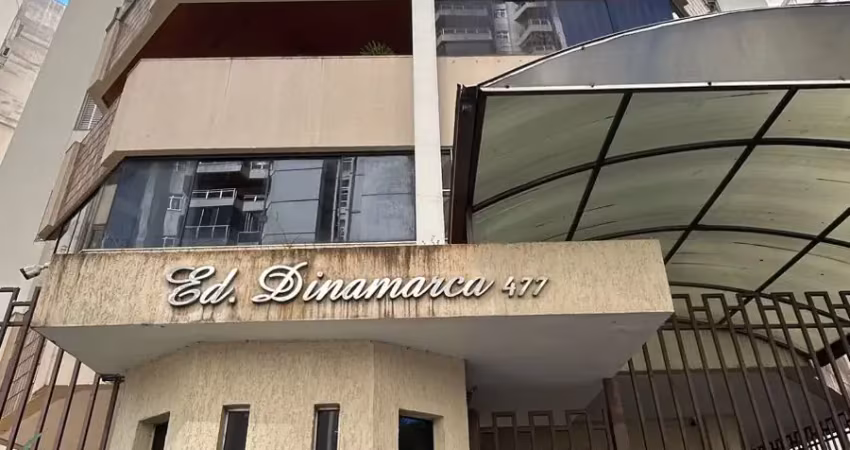 Lindo apartamento no setor oeste de 3 quartos uma suíte edifício dinamarca