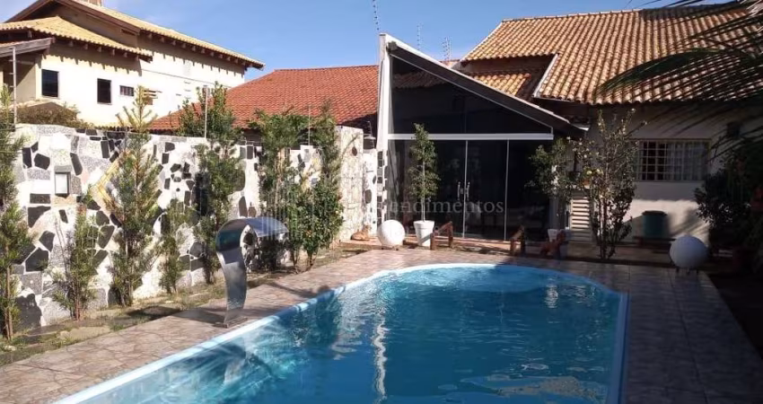 Casa com piscina aquecida  à venda, Carandá Bosque, CAMPO GRANDE - MS