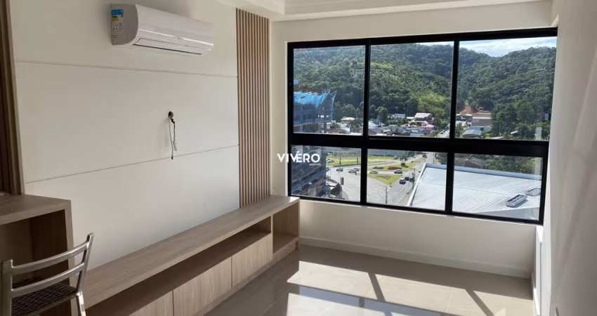 Apartamento com 2 dormitórios no Centro de Balneário Camboriú