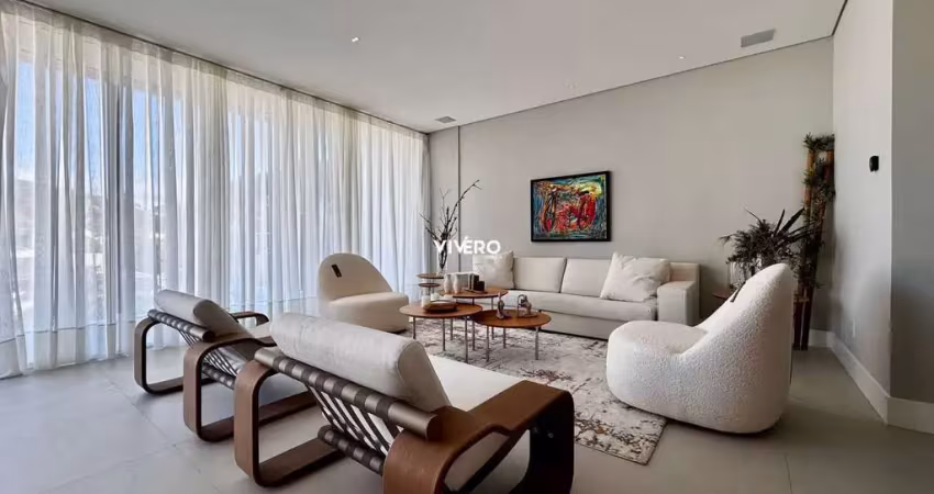 Apartamento com 4 suítes na Praia Brava de Itajaí