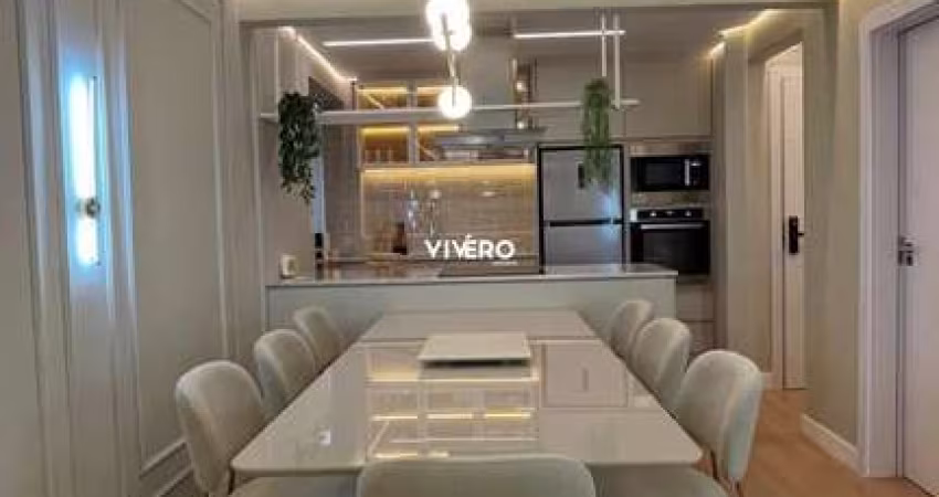 Apartamento na Av Atlântica em Balneário Camboriú com 2 suítes