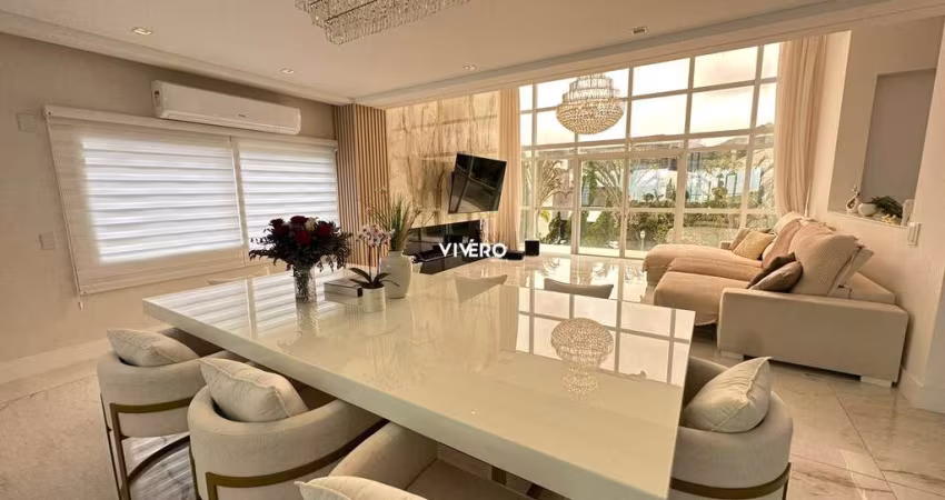 Casa no Condomínio Riviera com  6 dormitórios na Praia Brava de Itajaí