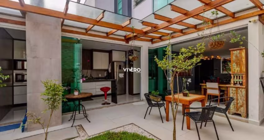 Sobrado Triplex com 3 suítes da Praia dos Amores em Balneário Camboriú