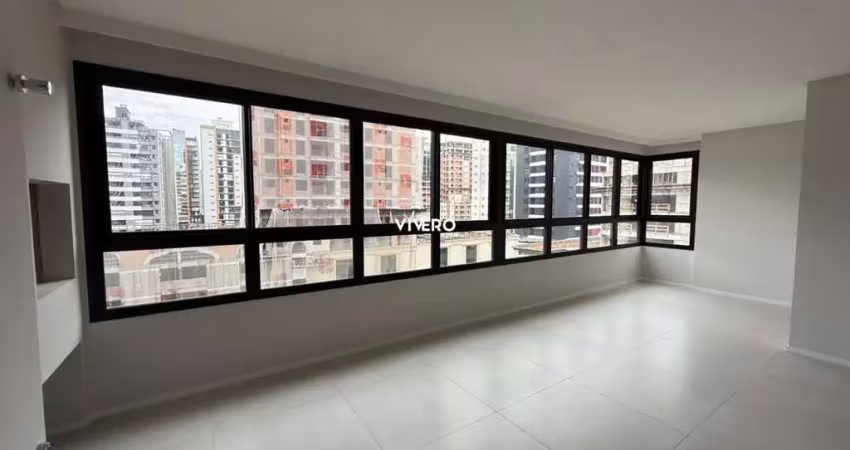 Apartamento no edifício la joie com 3 suítes em itapema