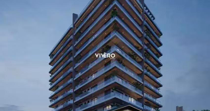 Apartamento com 3 suítes a 50 metros da praia brava