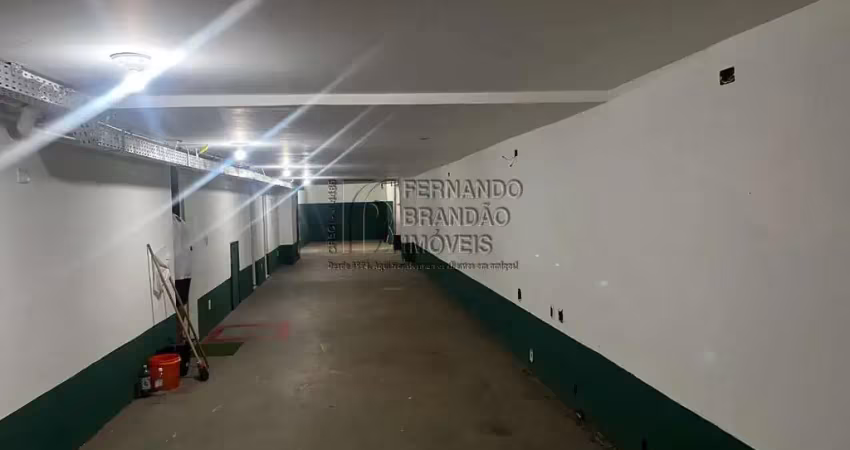Botafogo, alugo prédio com 600m² em 3 andares na rua são joão batista em ótimo estado, 200 m² por andar. imobiliária fernando brandão imóveis