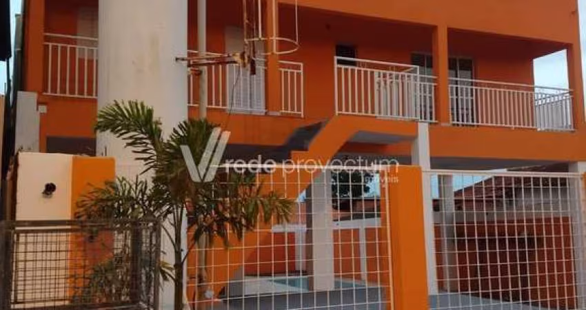 Chácara / sítio com 3 quartos à venda na Rua Atílio Tafarello, 575, Recanto dos Dourados, Campinas