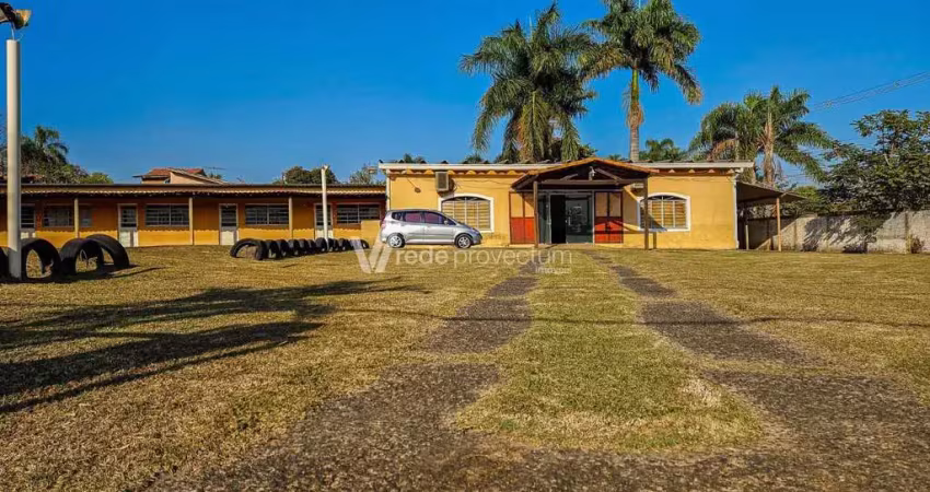Chácara / sítio com 2 quartos à venda na Orlando Pinto, s/n°, Recanto dos Dourados, Campinas