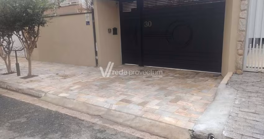 Casa com 4 quartos à venda na Rua Luiz Oliveira, 30, Parque das Flores, Campinas