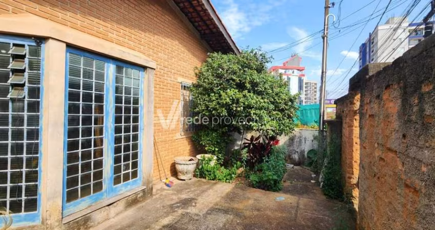 Casa com 4 quartos à venda na Rua Dona Ester Nogueira, 247, Vila Nova, Campinas