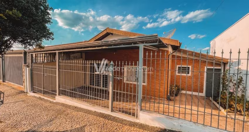 Casa com 3 quartos para alugar na Rua Presidente Alves, 747, Jardim Flamboyant, Campinas