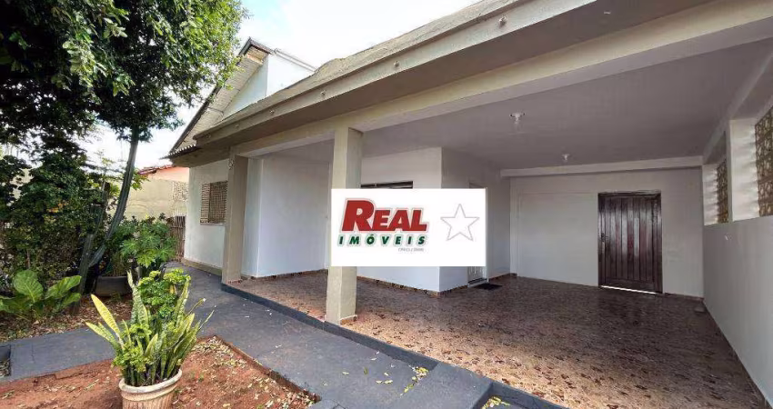 Casa com 3 dormitórios à venda, com piscina, 180 m² por R$ 380.000 - Amizade - Araçatuba/SP