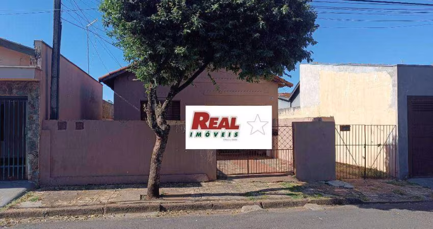 Casa antiga - Próxima ao mercado Amigão