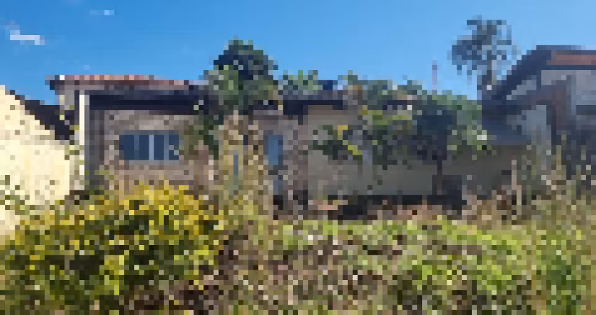 A&M IMOVEIS VENDE CASA EM CONDOMINIO FECHADO E REGULARIZADO