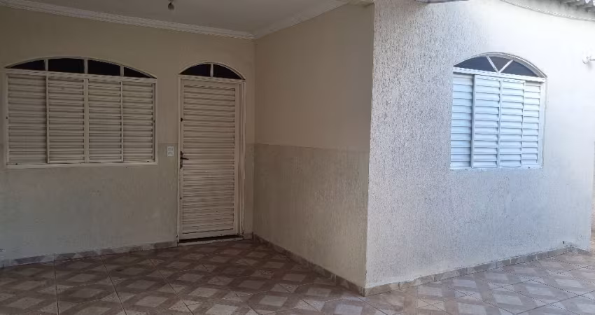 A&M IMOVEIS VENDE EXELENTE CASA SOBRADINHO ACEITA FINANCIAMENTO ADINHO ACEITA FINANCIAMENTO