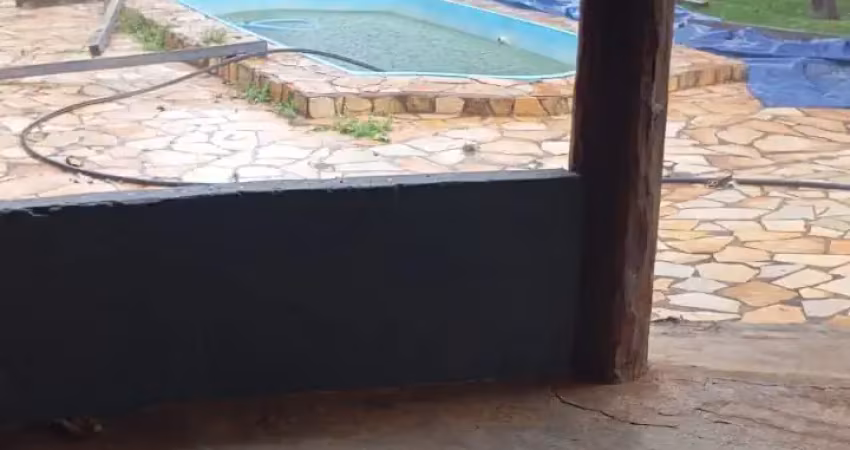A&m imoveis vende exelente fazenda com 400hectares em paracatu mg
