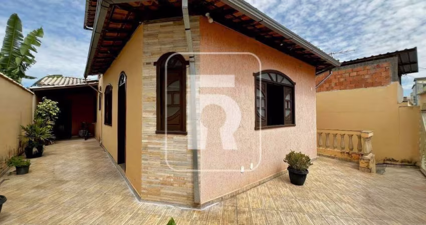 CASA COM EXECELENTE LOCALIZAÇÃO!!!!