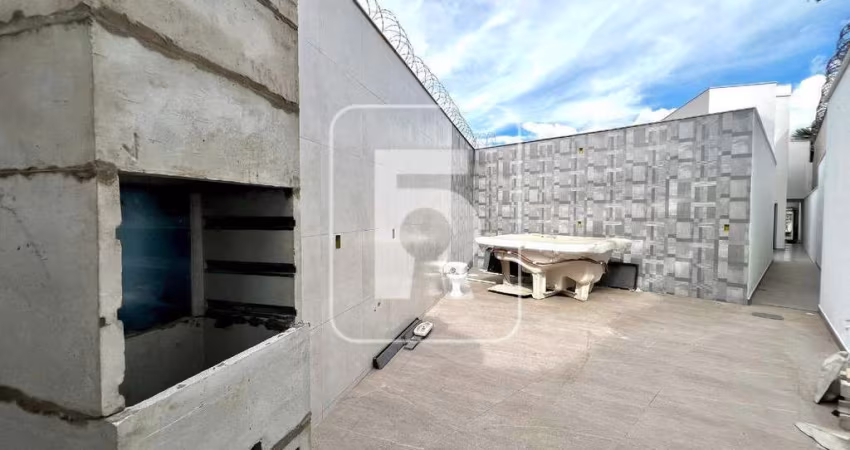 Casa à venda, 3 quartos, 1 suíte, 2 vagas, Jardim Monte Verde - Conselheiro Lafaiete/MG