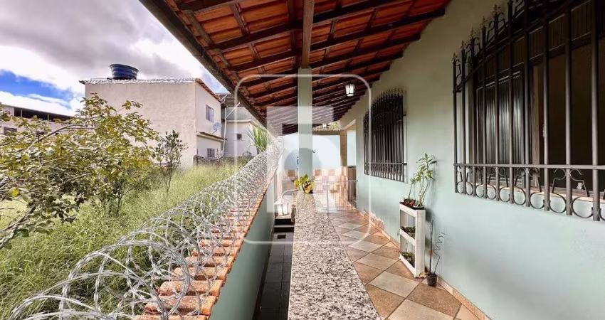 Casa à venda, 4 quartos, 1 suíte, 3 vagas, São Dimas - Conselheiro Lafaiete/MG