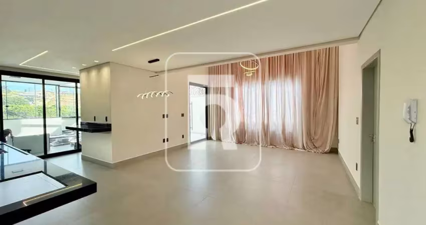 Casa à venda, 4 quartos, 1 suíte, 8 vagas, tiradentes - conselheiro lafaiete/mg
