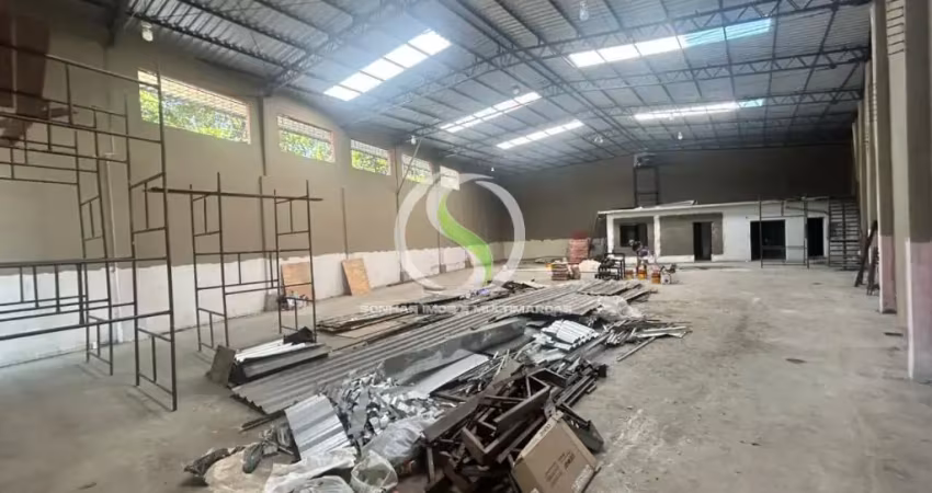Alugo galpão avenida cosme ferreira - novo aleixo -