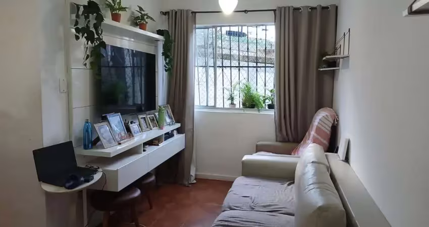 Apartamento com 3 quartos à venda na Rua Procurador Nelson Castro, 709, Trobogy, Salvador