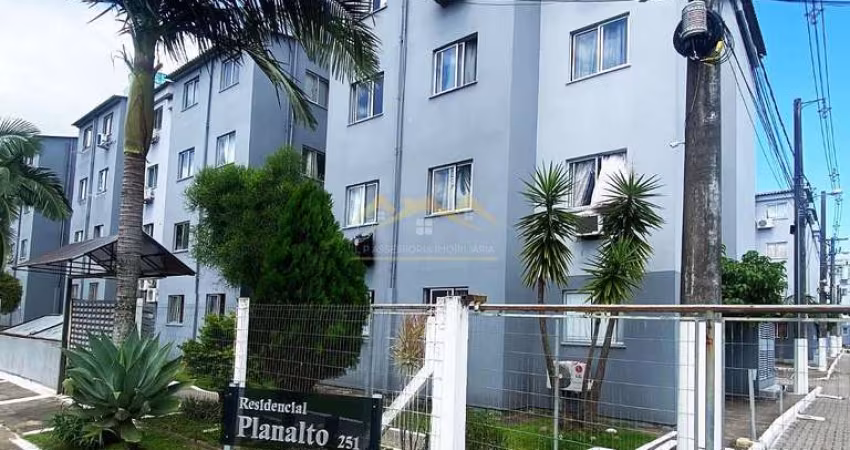 APARTAMENTO SEMI MOBILIADO