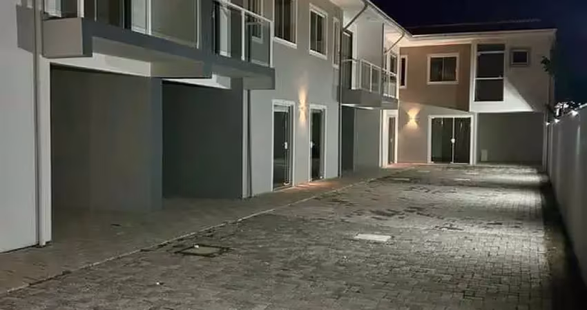 Sobrado à venda em gravataí, santa cruz, com 2 quartos, com 82 m²