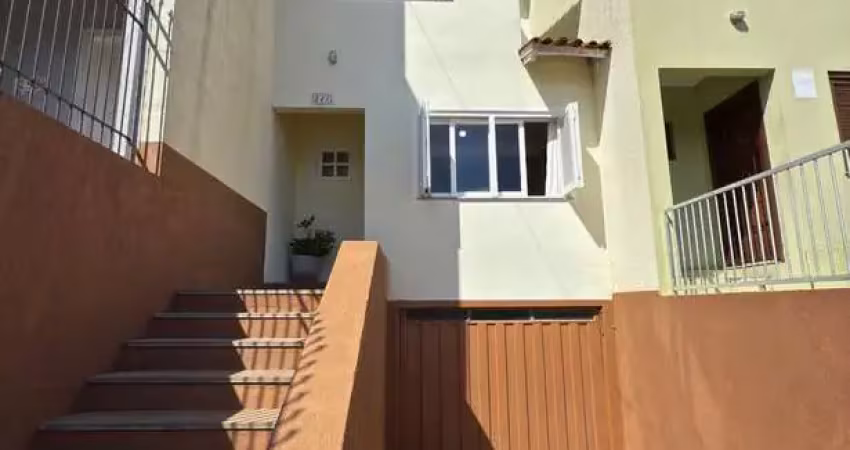 Sobrado à venda em gravataí, diva lessa de jesus, com 2 quartos, com 112 m²