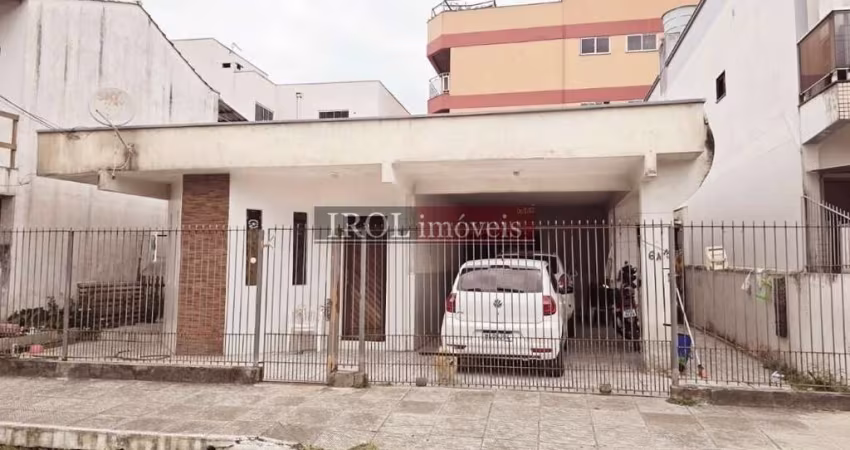 Casa Alvenaria em Nações, Balneário Camboriú/SC
