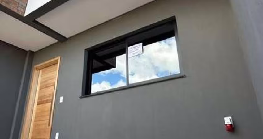 Casa à venda no bairro Santa Regina - Camboriú/SC